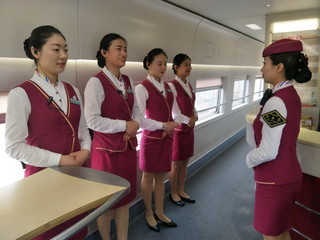 北京客运段 强化服务意识 备战五一假期